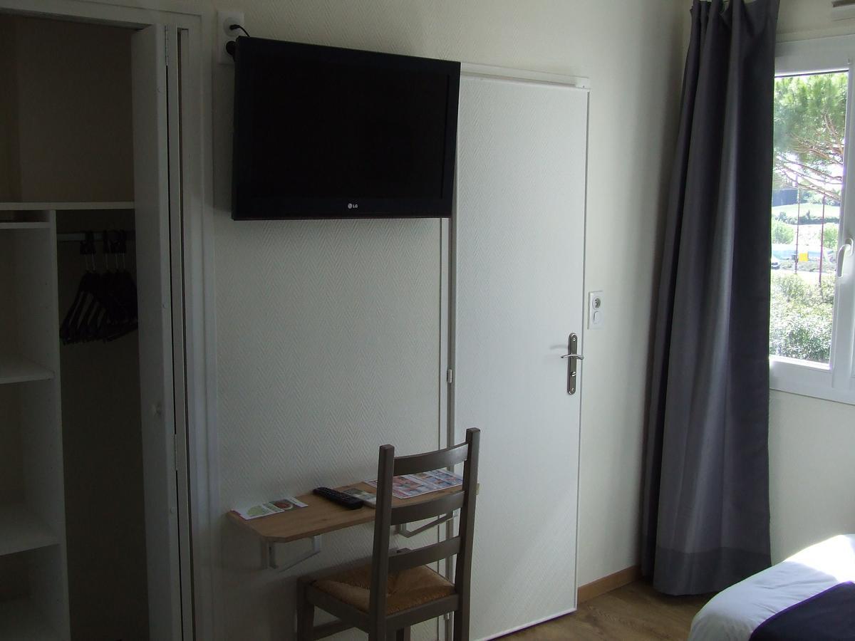 Le Sarac Hotel Clermont-lʼHérault エクステリア 写真